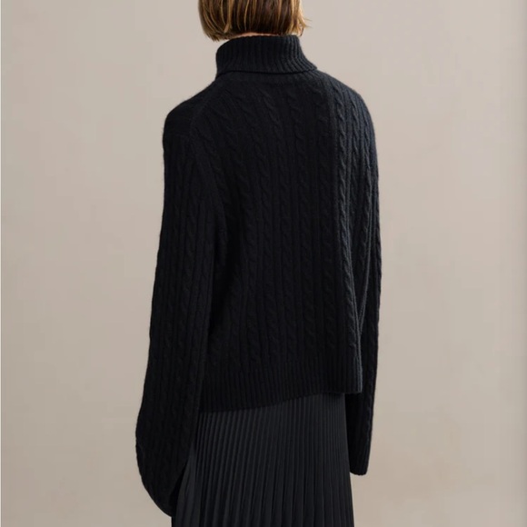 Jenni Kayne Black Cable Knit Turtleneck Sweater - Picture 4 of 6